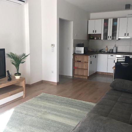 Cooper Apartment Budapeste Exterior foto